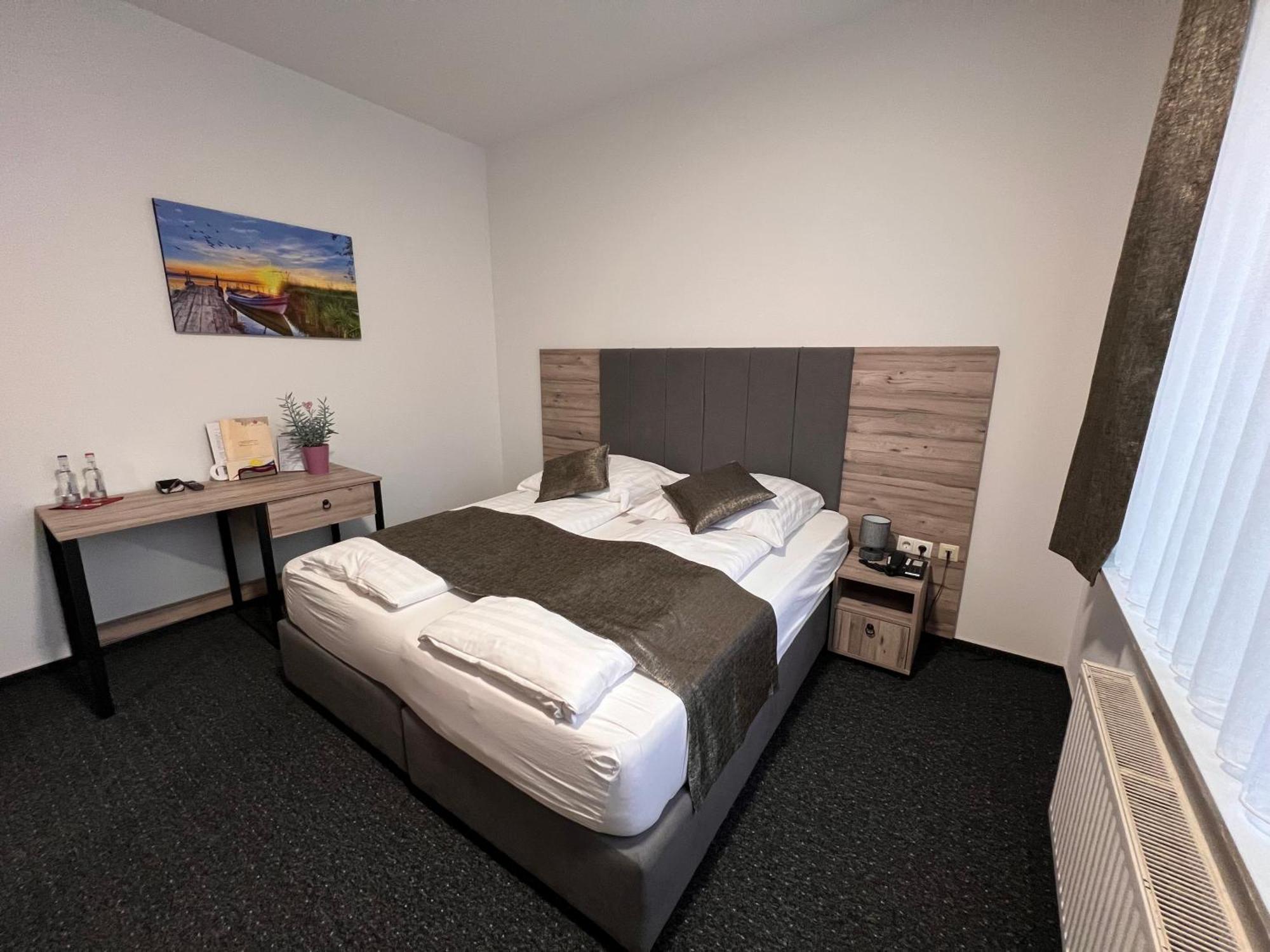 Hotel Dietrichsdorfer Hof คีล ภายนอก รูปภาพ