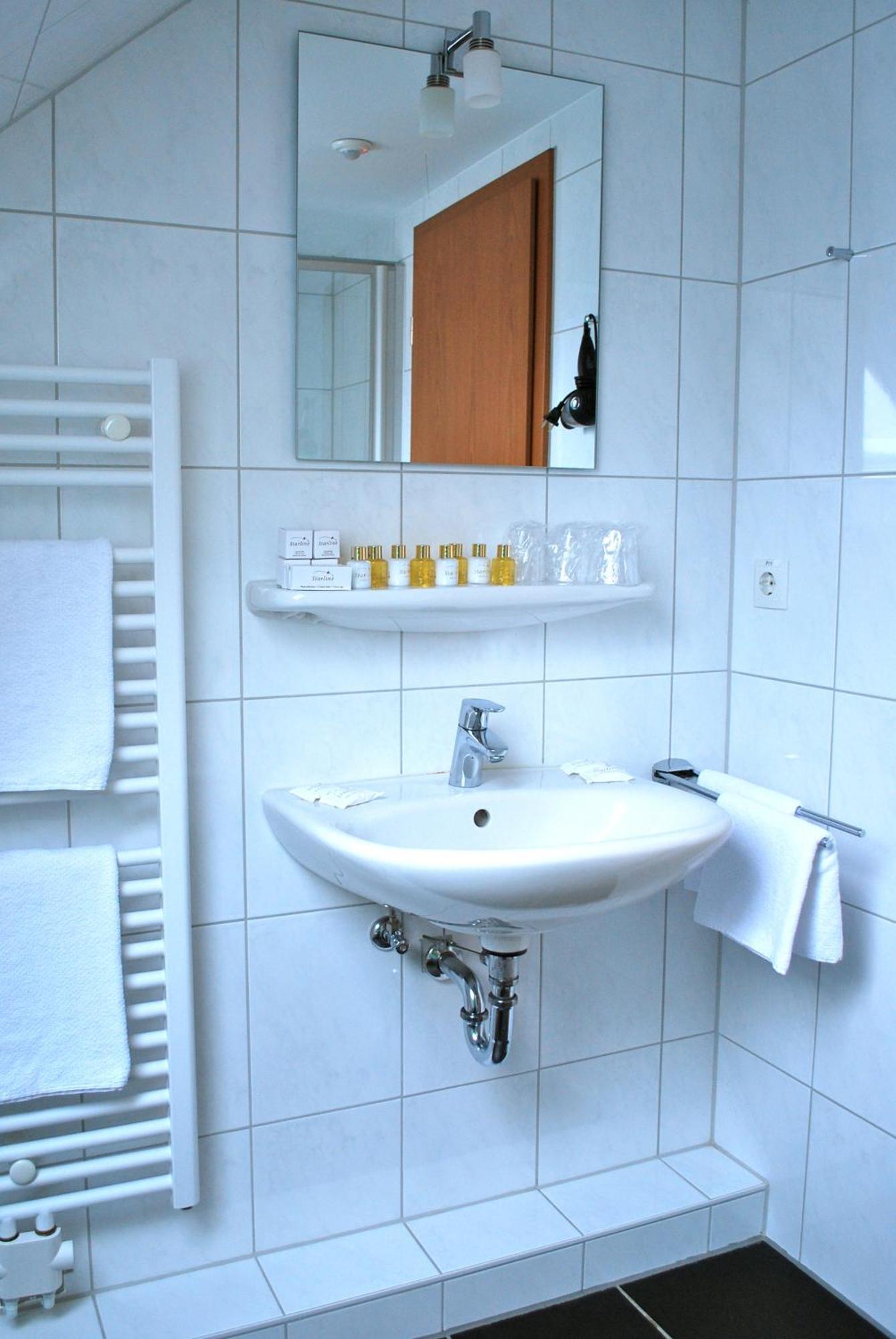 Hotel Dietrichsdorfer Hof คีล ภายนอก รูปภาพ