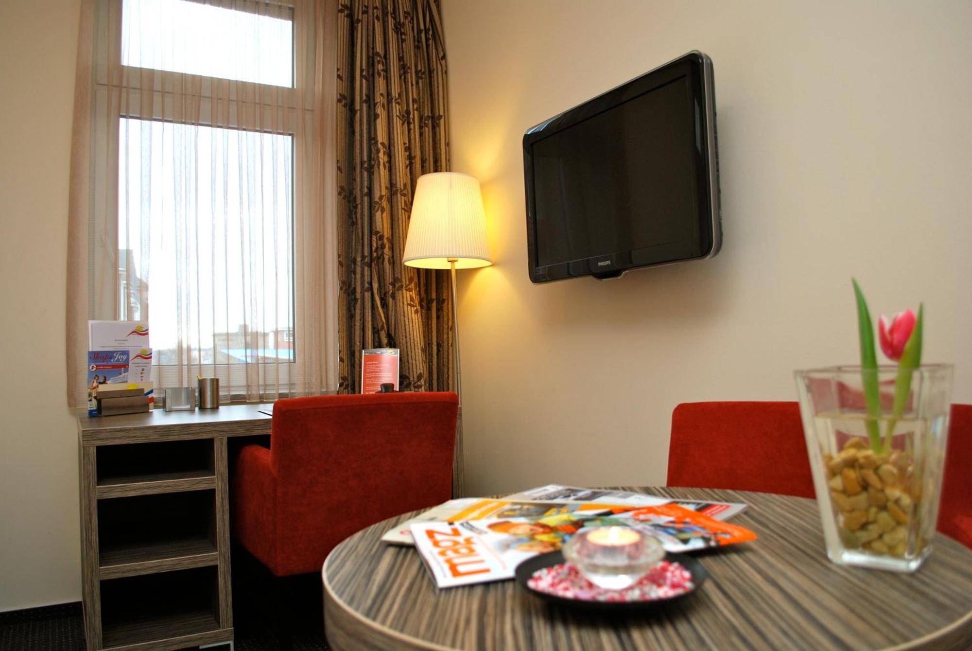 Hotel Dietrichsdorfer Hof คีล ภายนอก รูปภาพ